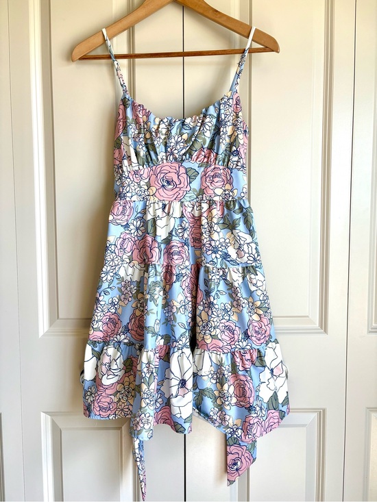 Altar'd State Dresses & Skirts - Altar’d State Soft Floral Spaghetti Strap Dress Sundress Bow Back Garden Small